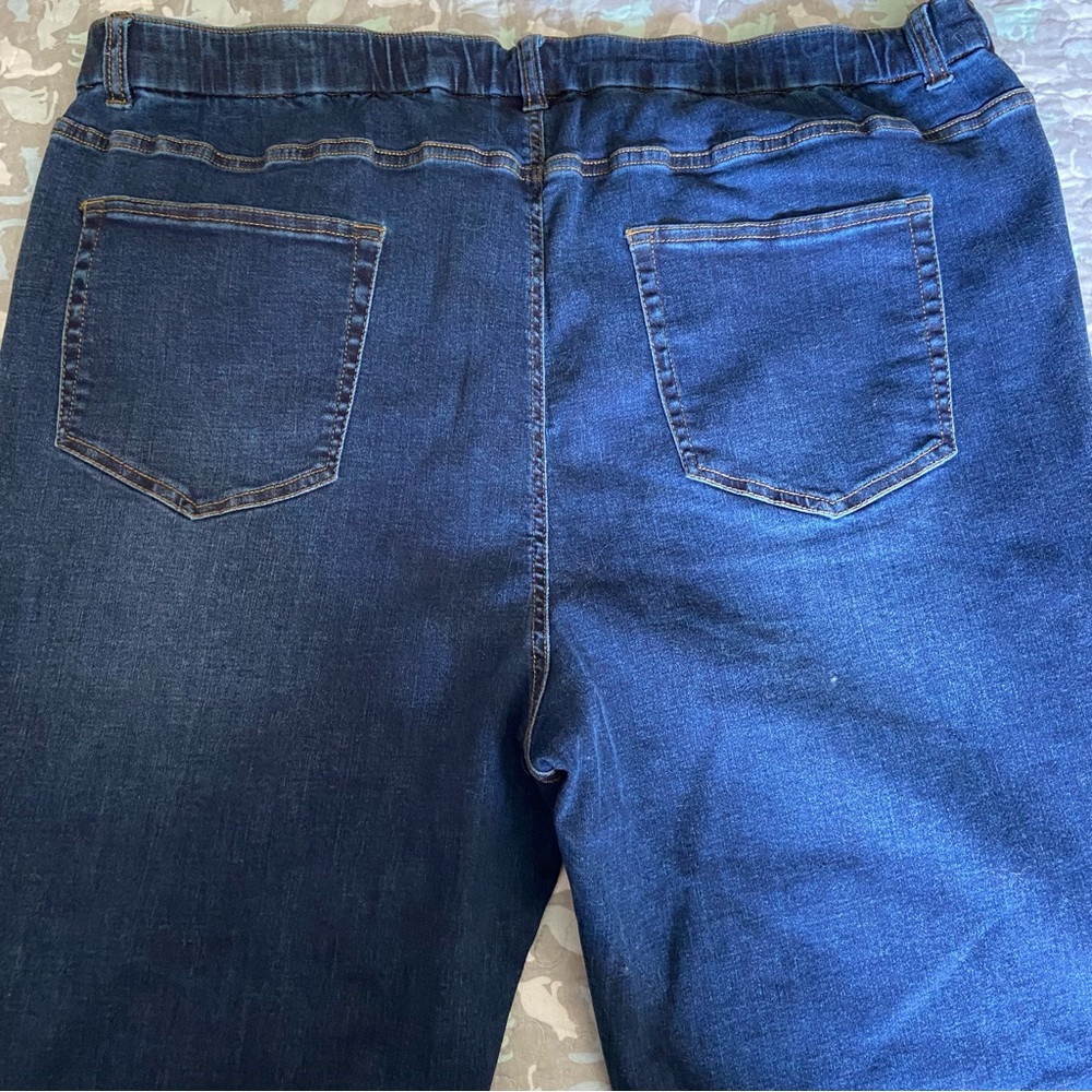 Denim & Co 2 tone Capri pants - Picture 9 of 12